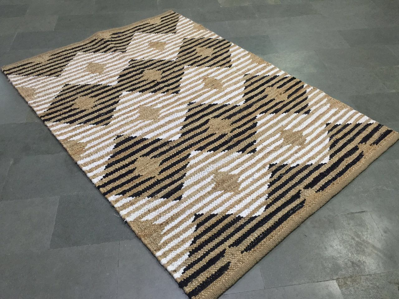 jute rugs manufacturers in India